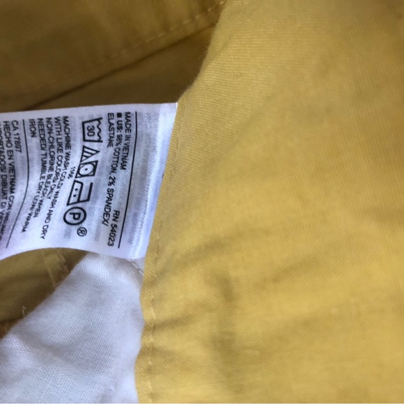 Shorts - Picture 4 of 4